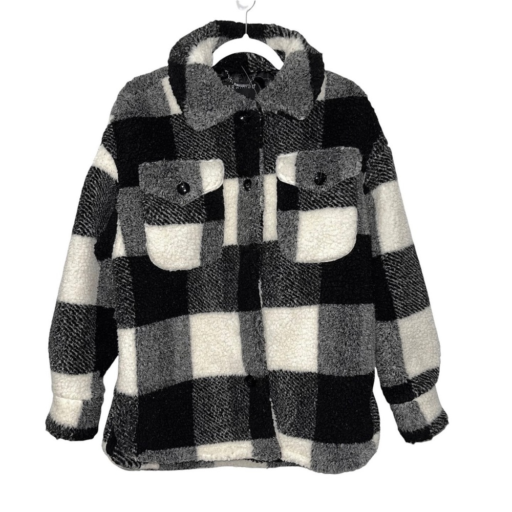 NWT Bernardo Black & White Faux Fur Teddy Coat
